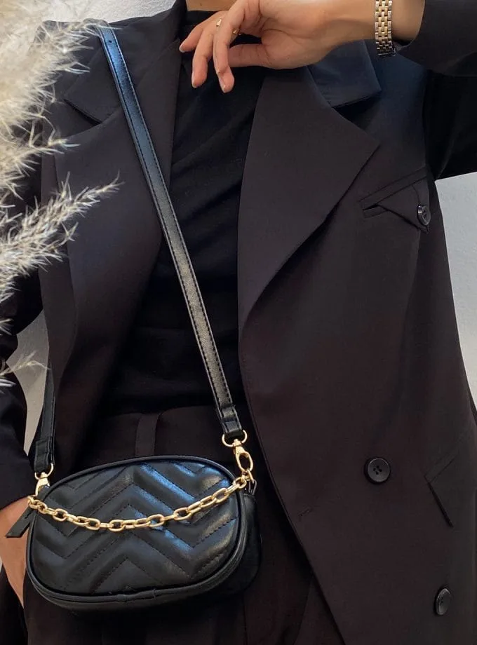 ‎⁨کت کد c106 Black