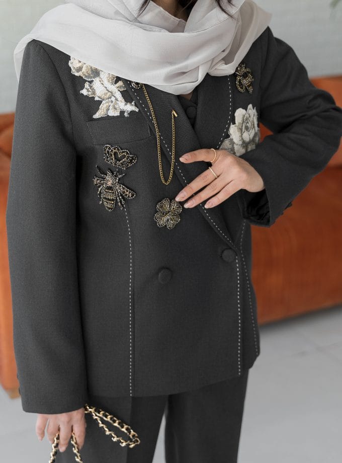 ست کت شلوار و وست vip جواهردوزی